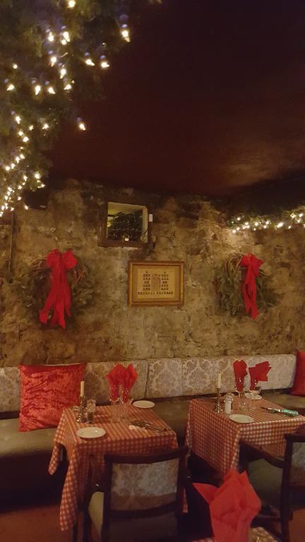 ترالي Finnegans Hostel And B&B Accommodation المظهر الخارجي الصورة